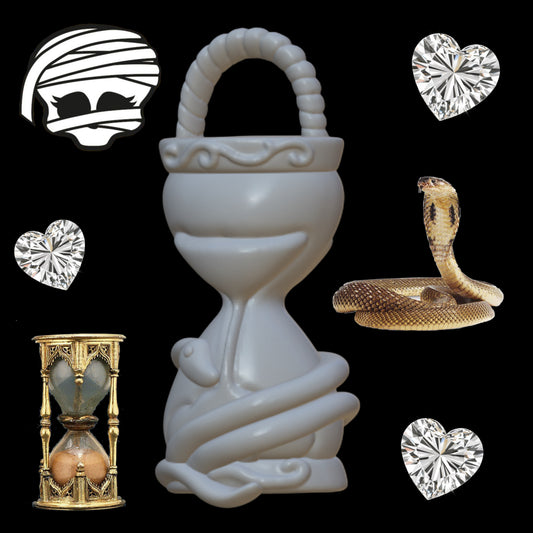 Mummy Hourglass Purse